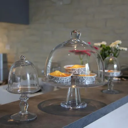 Au Gre Du Hasard Bed & Breakfast
