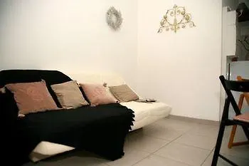 Bed & Breakfast Au Gre Du Hasard 2*