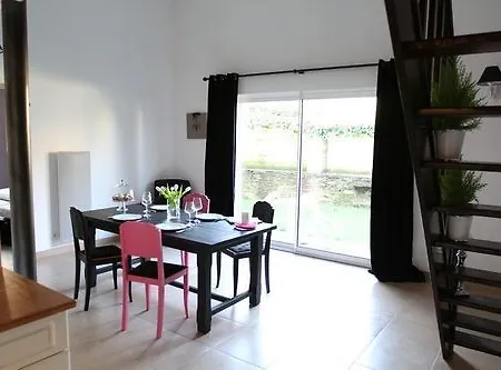 Bed & Breakfast Au Gre Du Hasard 2*